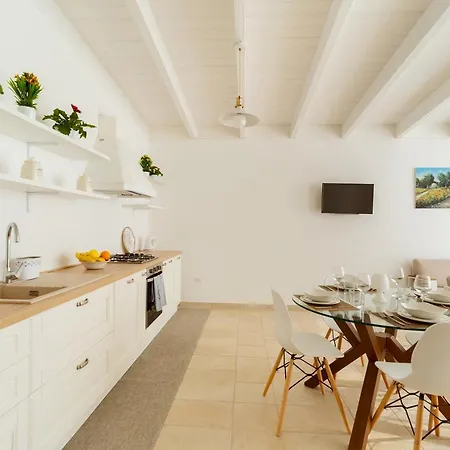 Dimora Fraschi Казарано